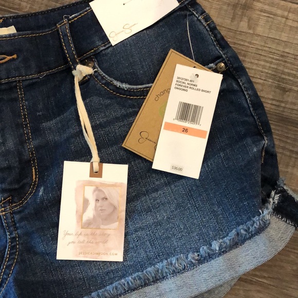 Jessica Simpson Forever Rolled Jean Shorts - Picture 2 of 7